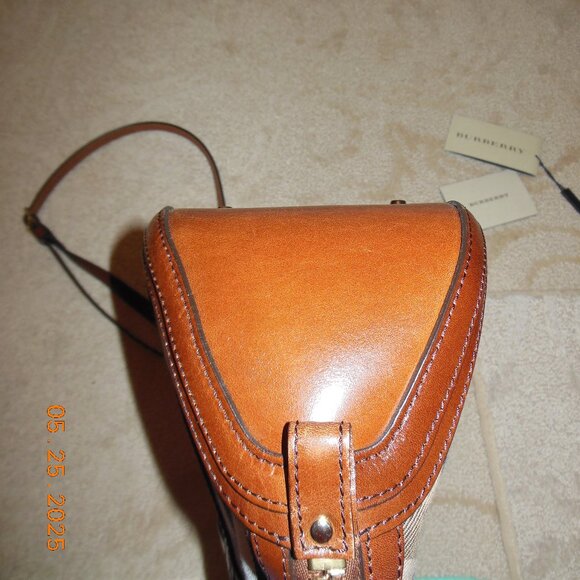 Burberry Orchard Bowling Handbag Bridle House Check pattern tan w/ original tags - Picture 9 of 16
